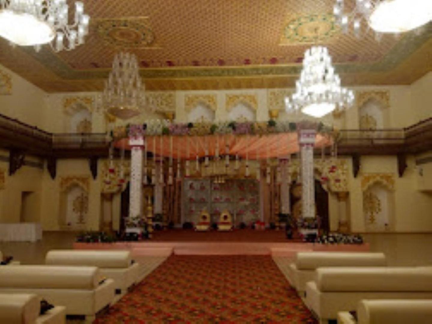 Laxminarayan Club & Resort Вадодара Екстер'єр фото