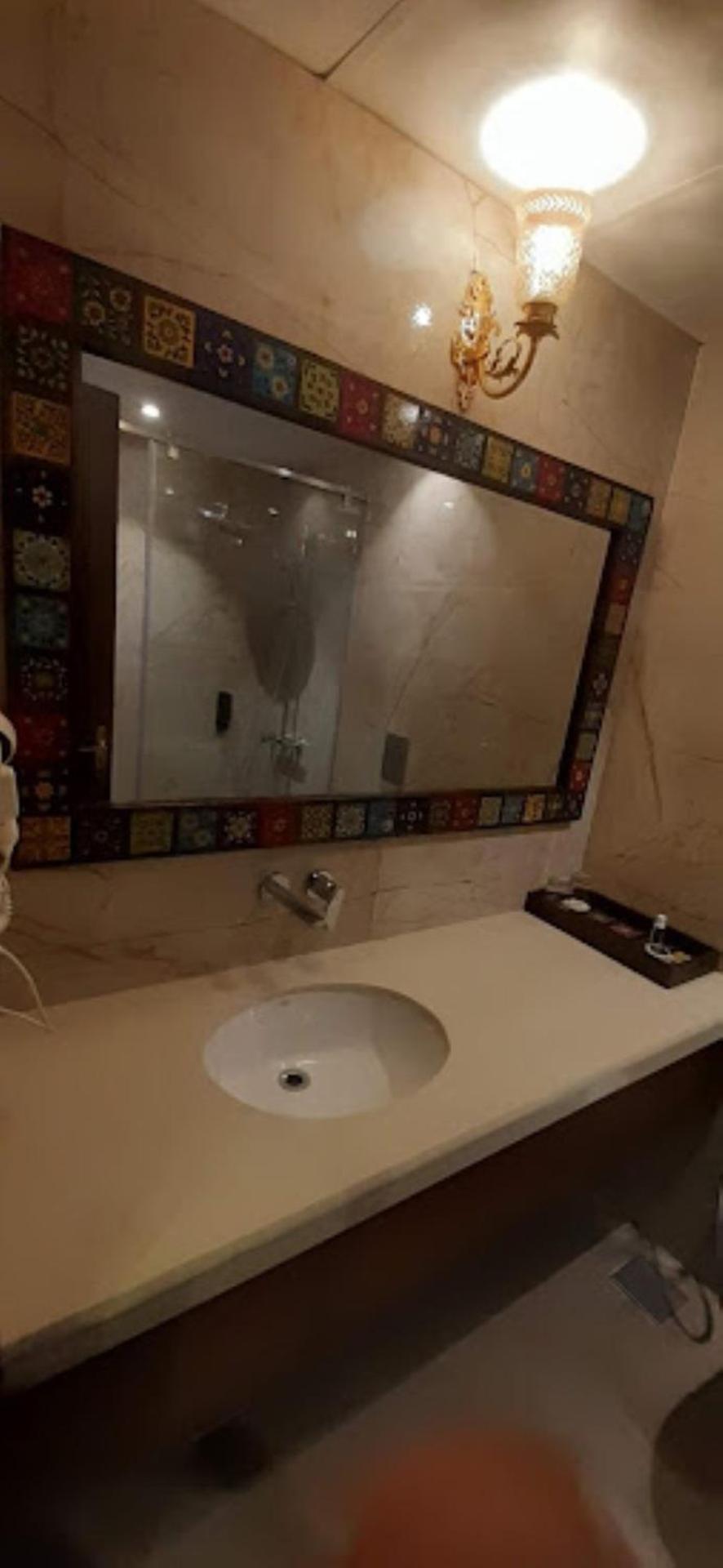 Laxminarayan Club & Resort Вадодара Екстер'єр фото
